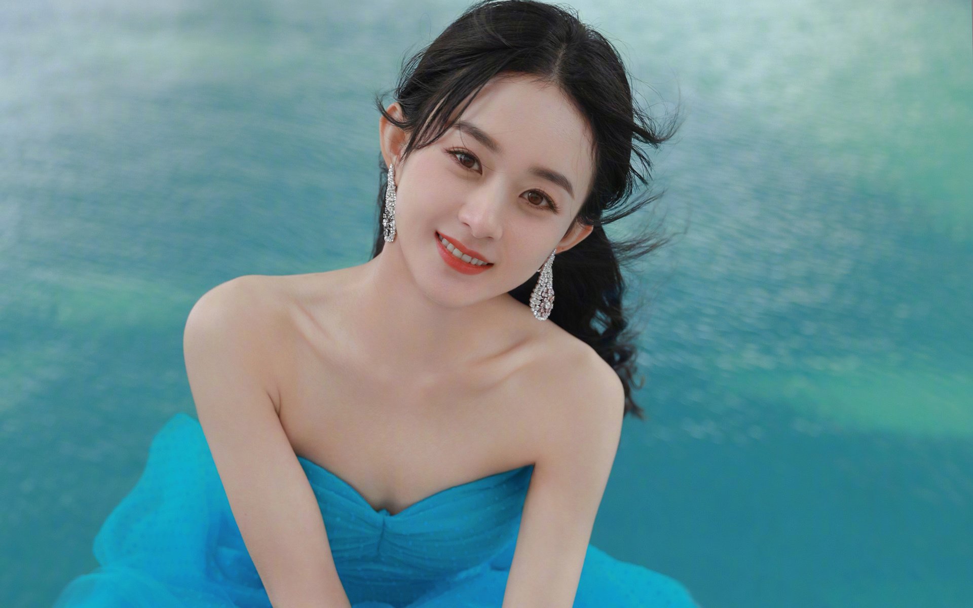 爱游戏娱乐平台-LPL战队粉丝活动火爆举办，lpl战队粉丝名