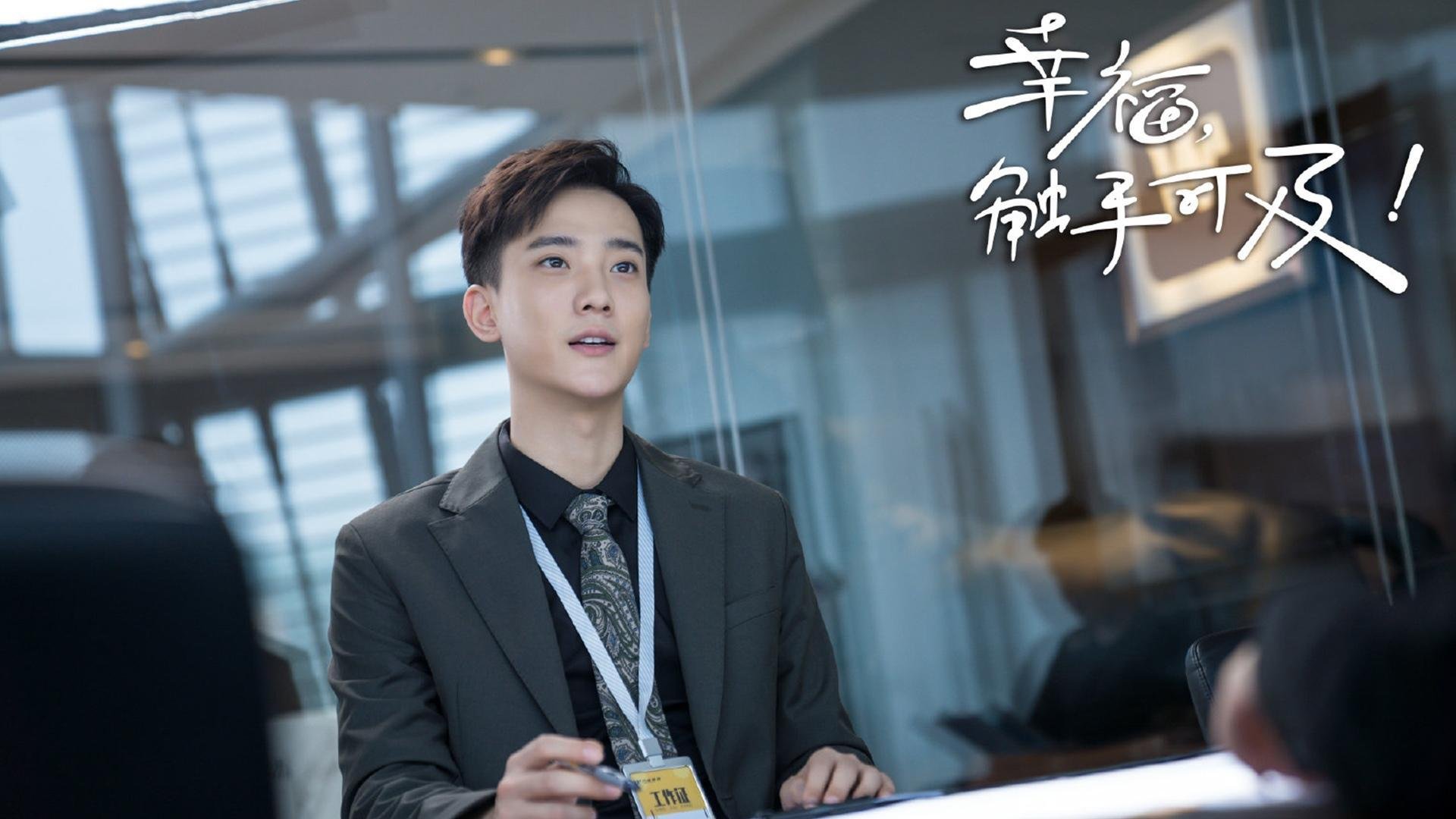 爱游戏官网-电竞赛事直播多视角技术应用及观众体验优化，电竞屏可视角度