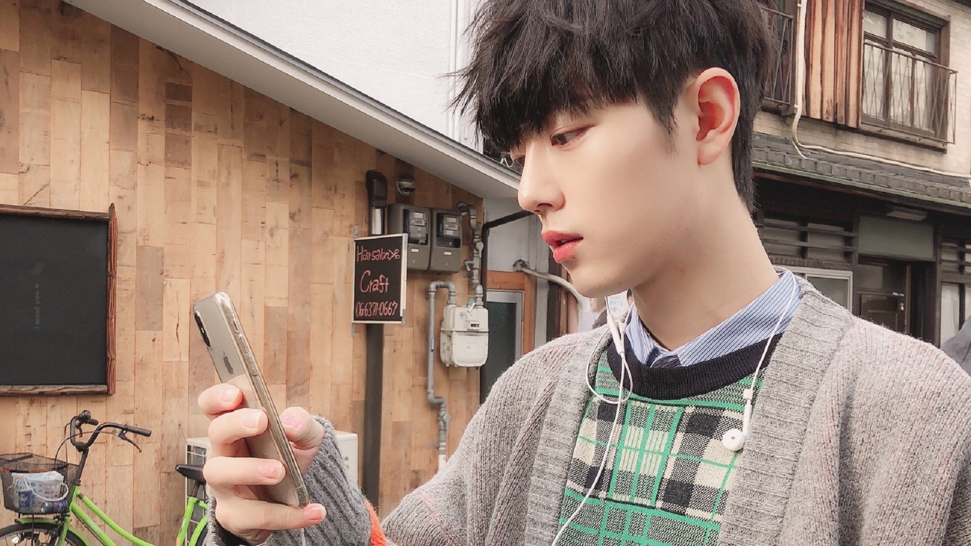 东亚杯国足战平 球迷呼吁提升整体实力,东亚杯国足1比2日本