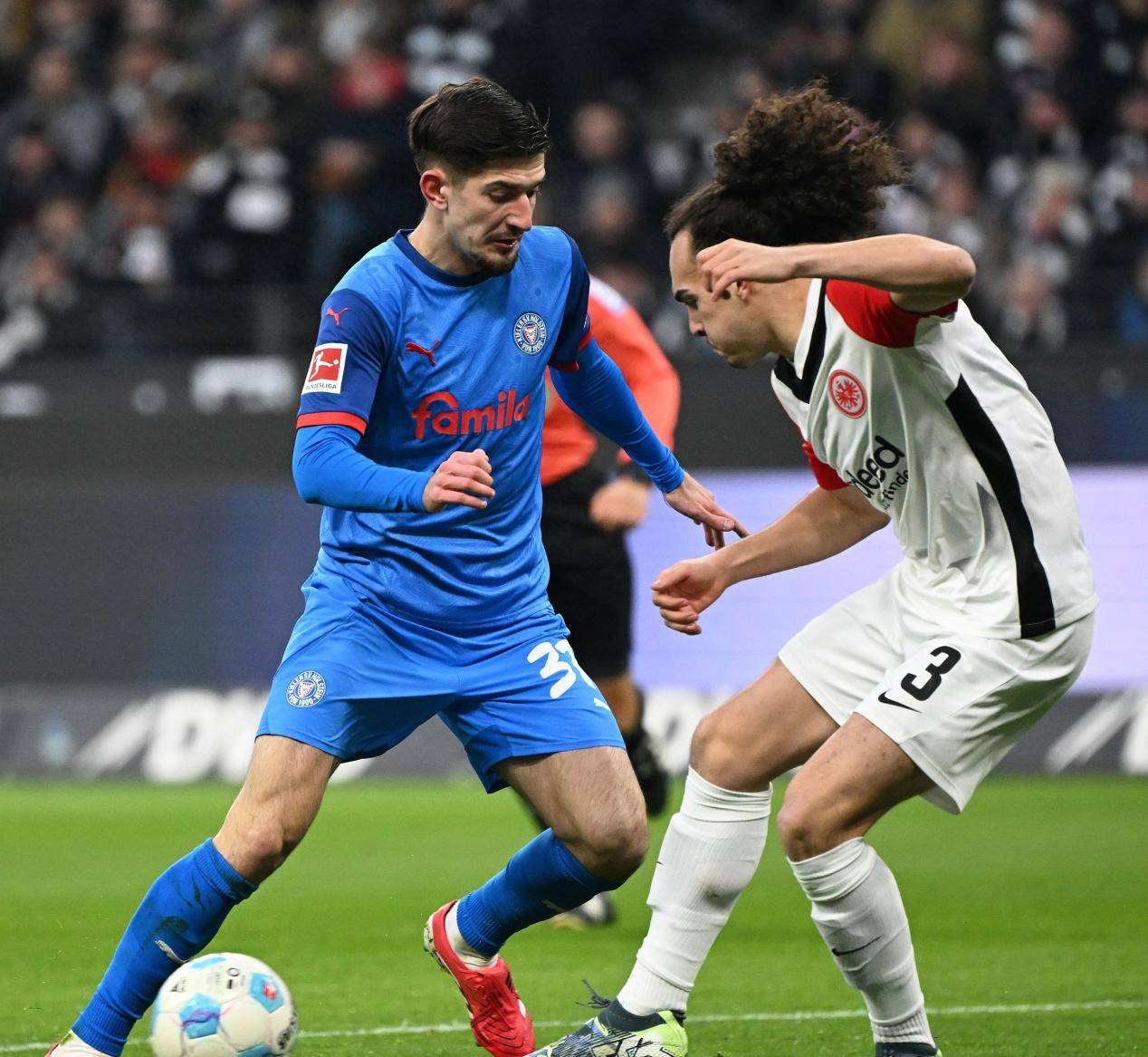 包含爱游戏体育:德甲的青训优势:如何培养顶级足球人才的词条 包含爱游戏体育:德甲的青训优势:如何培养顶级足球人才的词条